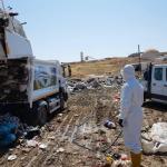 ADIYAMAN (PHA) - Gülbahar SÜNGÜ – Adıyaman Belediyesi, yaz aylarında artış gösteren karasinek popülasyonuna karşı çevre ve halk sağlığını korumak amacıyla kent genelinde kapsamlı bir ilaçlama çalışması başlattı.