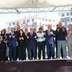 KAHRAMANMARAŞ (PHA) - Rojin SÜNGÜ - Cumhurbaşkanı Recep Tayyip Erdoğan, Azerbaycan Cumhurbaşkanı İlham Aliyev ile birlikte Kahramanmaraş’taki Azerbaycan Mahallesi’nde düzenlenen 250 Bininci Afet Konutu Anahtar Teslimi ve...