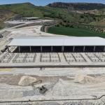 ADIYAMAN (PHA) - Adıyaman İl Tarım ve Orman Müdürü Abdulkadir Akkan, İl Müdür Yardımcısı Mahmut Nedim Baybatmaz ve Şube Müdürü Mehmet Sinan Bulut ile birlikte Merkez İlçede yapımı devam eden Adıyaman Belediyesi Hayvan Pa...