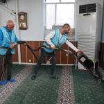 ADIYAMAN (PERRE) - Şeriban ÖZÇAKMAK - Adıyaman Belediyesi Temizlik İşleri Müdürlüğü ekipleri, kent genelindeki cami ve mescitlerde düzenli temizlik çalışmaları yürütüyor.