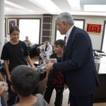 ADIYAMAN (PERRE) - (Mustafa KAMIŞ) - Kâhta Belediyesi tarafından Kurban Bayramı dolayısıyla düzenlenen bayramlaşma programı, siyasi parti temsilcileri, muhtarlar, sivil toplum kuruluşları temsilcileri, belediye personeli...