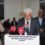 ADIYAMAN (PERRE) - Şeriban ÖZÇAKMAK-Sibel TURAN - Adıyaman'ın Tekpınar Köyü'nde, Alevi Kültür Dernekleri Tekpınar Şubesi tarafından düzenlenen Hızır Lokması programında 6 Şubat depreminde hayatını kaybedenler anıldı, bir...