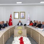 ADIYAMAN (PERRE) - Şeriban ÖZÇAKMAK - Adıyaman'da uyuşturucu ve her türlü bağımlılıkla mücadelede yürütülecek çalışmaların değerlendirilmesi amacıyla Bağımlılıkla Mücadele İl Koordinasyon Kurulu Toplantısı yapıldı.