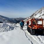 ADIYAMAN (PERRE) - Şeriban ÖZÇAKMAK - Adıyaman'ın Kahta ilçesinde, 2 bin 206 metre yükseklikte bulunan Nemrut Dağı'nda görev yapan güvenlik görevlisi rahatsızlanınca, Ulusal Medikal Kurtarma Ekibi (UMKE) ekipleri tarafın...