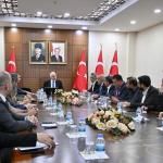 DİYARBAKIR (PHA) - Gülbahar SÜNGÜ – Diyarbakır Valiliği öncülüğünde hazırlanan ve kentin kadim tarihini turizm vizyonuyla buluşturan “Diyarbakır Zamanı” tanıtım kampanyası, İl Tanıtım ve Geliştirme Kurulu’nun Valilik Hev...