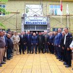ADIYAMAN (PHA) - Adıyaman Valisi Osman Varol, Besni ilçesinde bağlı Çakırhöyük Beledisinde devam eden deprem konutları başta olmak üzere yatırımları inceledi.