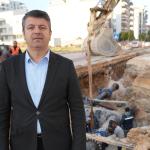 ADIYAMAN (PHA) - Gülbahar SÜNGÜ – Adıyaman Belediyesi, kent genelinde yürüttüğü altyapı yenileme çalışmaları kapsamında 14 mahalledeki içme suyu şebekesini baştan sona yeniledi.