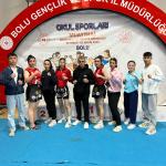 BOLU (PHA) - Ömer KARAKUŞ – 27 Nisan - 2 Mayıs 2025 tarihleri arasında Bolu'da düzenlenen Okullar Arası Muaythai Gençler A-B Türkiye Şampiyonası, 70 ilden 650 sporcunun katılımıyla gerçekleşti.