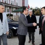 ADIYAMAN (PERRE) - Şeriban ÖZÇAKMAK - Kahta Kaymakamı Muhammed Üsame Soysal, Belediye Başkanı Mehmet Can Hallaç ve MHP İlçe Başkanı Sıraç Aslan, TP Kahta Kız Anadolu İmam Hatip Lisesi Pansiyonu'nda düzenlenen iftar progr...