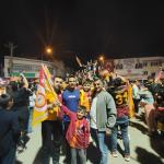ADIYAMAN (PERRE) - Behçet ATABEK - Galatasaray'ın dün akşam Antalyaspor'u 4-2 mağlup ederek şampiyonluğunu ilan etmesinin ardından Adıyaman'da sarı-kırmızılı taraftarlar sokaklara çıktı.