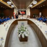 ADIYAMAN (PHA) - Adıyaman Belediye Başkanı Abdurrahman Tutdere, Türkiye İşitme Engelliler Süper Ligi A Grubu’nu namağlup şampiyon olarak tamamlayan Adıyaman Belediyesi İşitme Engelliler Futbol Takımı’nı kabul etti.
