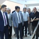 ADIYAMAN (PHA) - Adıyaman’ın Kahta ilçesinde, Kahta Halk Eğitim Merkezi tarafından Hayat Boyu Öğrenme Haftası Etkinlikleri kapsamında düzenlenen yılsonu sergisi, törenle açıldı.