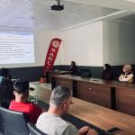 ADIYAMAN (PHA) - Adıyaman İl Sağlık Müdürlüğüne bağlı Sağlık Hizmetleri Başkanlığı Afetlerde Sağlık Hizmetleri Birimi tarafından sağlık personellerine yönelik KBRN eğitimler devam ediyor.