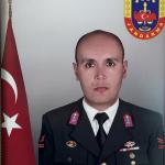ADIYAMAN (PHA) - Adıyaman’ın Çelikhan ilçesinde, nöbet çıkışı kullandığı elektrikli bisikletin devrilmesiyle tedavi altına alındığı hastanede hayatını kaybeden Jandarma Uzman Çavuş Tayfun Şahintepe (32) memleketi Afyonka...