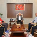 ADIYAMAN (PHA) - Adıyaman Valisi Osman Varol, Balkan şampiyonlarını ödüllendirdi.