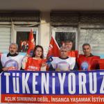 ADIYAMAN (PERRE) - Murat KAYIŞ - Birleşik Kamu-İş Konfederasyonu ve konfederasyona bağlı sendikaların Adıyaman şube üyeleri, Yenimahalle'de bulunan sendikanın konteyner yerleşkesinde bir araya gelerek basın açıklaması dü...