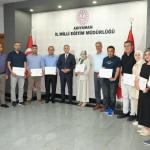 ADIYAMAN (PERRE) - Şeriban ÖZÇAKMAK - Adıyaman'da Hârezmî Eğitim Modeli kapsamında çalışma yürüten öğretmenlere katılım belgeleri düzenlenen törenle verildi.
