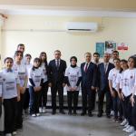 ADIYAMAN (PHA) - Adıyaman'ın Besni ilçesinde, Türk Silahlı Kuvvetlerini Güçlendirme Vakfı Yararına "Besni Seninle" Sloganıyla kermes düzenlendi.