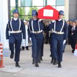 ADIYAMAN (PHA) - Adıyaman’ın Çelikhan ilçesinde, nöbet çıkışı kullandığı elektrikli bisikletin devrilmesiyle tedavi altına alındığı hastanede hayatını kaybeden Jandarma Uzman Çavuş Tayfun Şahintepe (32) memleketi Afyonka...