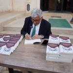ADIYAMAN (PERRE) - Şeriban ÖZÇAKMAK - Kahta Belediye Başkanı Mehmet Can Hallaç, dijital dünyanın risklerini konu alan ilk kitabı için düzenlenen imza ve tanıtım gününde okurlarıyla buluştu.