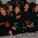 ADIYAMAN (PERRE) - Şeriban ÖZÇAKMAK-Sibel TURAN - Adıyaman'ın Tekpınar Köyü'nde, Alevi Kültür Dernekleri Tekpınar Şubesi tarafından düzenlenen Hızır Lokması programında 6 Şubat depreminde hayatını kaybedenler anıldı, bir...