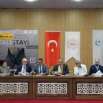 ADIYAMAN (PHA) - Murat KAYIŞ - Adıyaman’ın turizm potansiyelini değerlendirmek ve kente sürdürülebilir turizm politikaları kazandırmak amacıyla Adıyaman Valiliği ile Adıyaman Üniversitesi iş birliğinde düzenlenen “Adıyam...