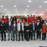 ADIYAMAN (PERRE) - Berfin GÜRBÜZ-Sibel TURAN - Adıyaman'da genç sporculara yönelik düzenlenen "Hukuki Farkındalık Paneli"nde uzman avukatlar, siber suçlar, IBAN dolandırıcılığı, dijital güvenlik ve siber zorbalık konular...