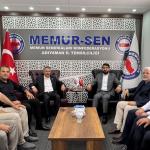 ADIYAMAN (PHA) - Kurban Bayramı dolayısıyla Memur-Sen Adıyaman İl Temsilciliği’ni ziyaret eden AK Parti Adıyaman Milletvekili ve Genel Merkez Teşkilat Başkan Yardımcısı Av.