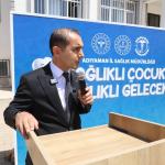 ADIYAMAN (PHA) - Sağlık Bakanlığı ve Milli Eğitim Bakanlıkları arasında imzalanan protokolle başlatılan "Sağlıklı Çocuk, Sağlıklı Gelecek" programının Adıyaman’daki ilk saha uygulaması Kahta Mevlâna İlköğretim Okulu'nda...