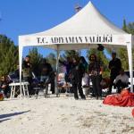 ADIYAMAN (PERRE) - (Murat KAYIŞ) - Adıyaman İl Millî Eğitim Müdürlüğünün "Öğretmenlerimiz İçin Gökyüzüne Bir Yolculuk" sloganıyla gerçekleştirdiği yamaç paraşütü etkinliği, 24 Kasım Öğretmenler Günü kapsamında bu yıl da...