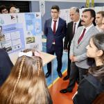 ADIYAMAN (PERRE) - Sibel TURAN-Kahta Borsa İstanbul Fen Lisesinde öğrenciler tarafından hazırlanan projelerin sergilendiği TÜBİTAK 4006 Bilim Fuarı açıldı.