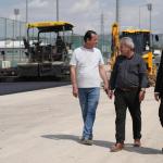 ADIYAMAN (PERRE) - Sibel TURAN- Adıyaman'da, altyapı çalışmaları tamamlanan Karaali Caddesi'nde asfalt serimine başladı.