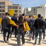 ADIYAMAN (PERRE) - Berfin GÜRBÜZ- Şeriban ÖZÇAKMAK- Eğitim Sen Adıyaman Şubesi, Şanlıurfa Siverek ve Kahramanmaraş'ta yaşanan okul saldırılarına tepki göstermek için basın açıklaması yapıp oturma eylemi gerçekleştirdi.