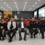 ADIYAMAN (PERRE) - Berfin GÜRBÜZ-Sibel TURAN - Adıyaman'da genç sporculara yönelik düzenlenen "Hukuki Farkındalık Paneli"nde uzman avukatlar, siber suçlar, IBAN dolandırıcılığı, dijital güvenlik ve siber zorbalık konular...