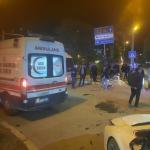 ADIYAMAN (PERRE) - Murat KAYIŞ - Adıyaman Merkez Dursun Çavuş Camii Kavşağı'nda şehir içi yolcu taşımacılığı yapan minibüs ile motosikletin çarpışması sonucu bir kişi yaralandı.