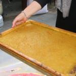 ADIYAMAN (PERRE) - Şeriban ÖZÇAKMAK-Berfin GÜRBÜZ - Adıyaman'da Eli Yaman Kadın Kooperatifi ile Fortuna Kadın Kooperatifi, "İkinci Hasat" projesi kapsamında tarımsal atık olan arpa saplarını işleyerek el yapımı kağıt üre...