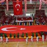 ADIYAMAN (PHA) - Adıyaman’da, 19 Mayıs Atatürk’ü Anma, Gençlik ve Spor Bayramı kapsamında düzenlenen kutlama etkinlikleri, büyük bir coşkuyla gerçekleştirildi.