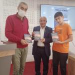 ADIYAMAN (PERRE) - Sibel TURAN- Gazeteci, şair ve yazar Hüseyin Turhal, Adıyaman'ın manevi dünyasına ışık tutan yeni eseri "Ape Aziz Dede" için düzenlenen imza gününde adeta sevgi seliyle karşılaştı.