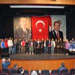 ADIYAMAN (PERRE) - (Mustafa KAMIŞ) - 3 Aralık Dünya Engelliler Günü kapsamında Kahta Medeniyetler Korosu tarafından Kahtalı Miçê Kültür Merkezi'nde özel bir koro programı düzenlendi.