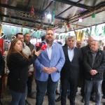 ADIYAMAN (PERRE) - Şeriban ÖZÇAKMAK - Anahtar Parti Adıyaman İl Başkanı Emircan Ahmet Alsan, AFAD'ın tahliye tebligatına tepki gösteren Balıkesir Çarşısı esnafını ziyaret ederek, esnafa en az 6 ay ile 1 yıl arasında süre...