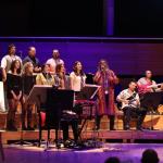 İZMİR (PERRE) - Murat KAYIŞ - Usta sanatçı Barış Manço, İzmir Büyükşehir Belediyesi Ahmed Adnan Saygun Sanat Merkezi'nde (AASSM) düzenlenen "İzmir'den dünyaya Barış Manço şarkıları" konseriyle anıldı.