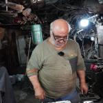 ADIYAMAN (PHA) - Murat KAYIŞ - Adıyaman’da demir ustası tarafından hazırlanan ve “doğal yakı” olarak adlandırılan geleneksel karışım, ezilme, düşme ve bel fıtığı gibi rahatsızlıklara karşı doğal bir çözüm olarak kullanıl...