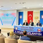 ADIYAMAN (PERRE) - Şeriban ÖZÇAKMAK - Adıyaman milletvekilleri, Kahta Kaymakamı, il ve ilçe teşkilatı yöneticileri ile kurum temsilcileri, Kahta Belediye Başkanı Mehmet Can Hallaç'ı "Halkın Makamı"nda ziyaret etti.