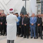 ADIYAMAN (PERRE) - Şeriban ÖZÇAKMAK-Berfin GÜRBÜZ - Eğitim Bir-Sen ve Türk Eğitim-Sen Adıyaman şubeleri öncülüğünde Cuma namazı sonrası gıyabi cenaze namazı kılındı, eğitimde şiddete karşı ortak basın açıklaması yapıldı.