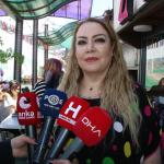 ADIYAMAN (PERRE) - Şeriban ÖZÇAKMAK-Berfin GÜRBÜZ - Adıyaman Kent Kadınları Platformu öncülüğünde "Sanat Sokağı"nda bir araya gelen kadınlar, üretimlerini satışa sunabilecekleri kalıcı bir çarşı için destek çağrısında bu...