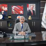 ADIYAMAN (PERRE) - Mustafa KAMIŞ - Ünlü gazeteci ve Sabah Gazetesi köşe yazarı Yavuz Donat, Kahta'ya gerçekleştirdiği ziyaret kapsamında Mehmet Can Hallaç'ı makamında ziyaret etti.