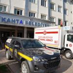 ADIYAMAN (PHA) - Adıyaman’ın Kahta ilçesinde, Kahta Belediyesi, hizmet kalitesini artırmak ve ilçe halkına daha hijyenik, sağlıklı koşullarda hizmet sunmak amacıyla araç filosuna iki yeni aracı dahil etti.