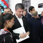 ADIYAMAN (PERRE) - Şeriban ÖZÇAKMAK - Adıyaman Belediyesi ile hayırsever iş insanı Alper Gürsoy'un iş birliğinde yapımı tamamlanan Mehmet Sadık Gürsoy Kütüphanesi ve Bilim Merkezi hizmete açıldı.