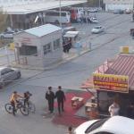 ADIYAMAN (PERRE) - (Şevket BOZKURT) - Adıyaman'ın Kahta ilçesinde iki grup arasında çıkan silahlı kavgada 2'si ağır 5 kişi yaralandı.