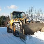 SAKARYA (PERRE) - Hasan GÜLER - Akyazı'da etkili olan kar yağışının ardından Akyazı Belediyesi ekipleri, ilçe genelinde karla mücadele çalışmalarını aralıksız sürdürüyor.